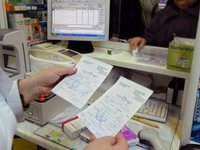 Доступні ліки” з 1 липня відпускатимуть лише за електронним рецептом за винятком прифронтових територій – МОЗ